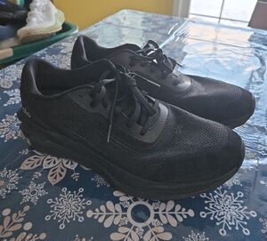 ALO Yoga Black Sneakers